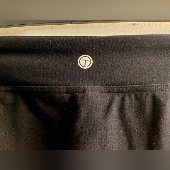 T By Talbots Black Skort w/ pocket - Like New.                        SIZE = XLP - Picture 4 of 12